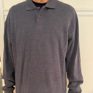 Men’s lightly worn pullover sweater